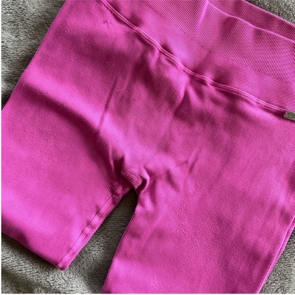 Bombshell Sportswear Pink Ribbed Leggings Large - Picture 4 of 4